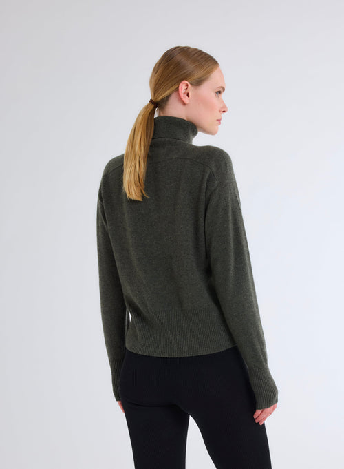 Pull Vert Col Roulé Manches Longues - MAJESTIC FILATURES