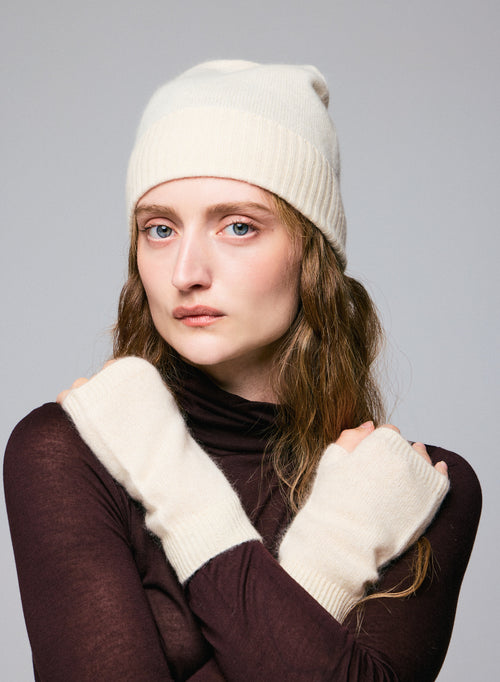 White Raccon wool / Polyamide beanie - MAJESTIC FILATURES