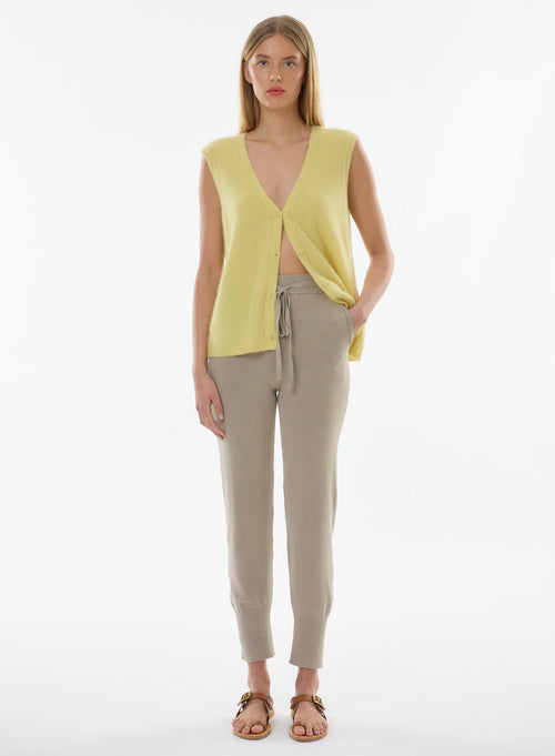 Gilet Jaune Col V Sans Manches - MAJESTIC FILATURES