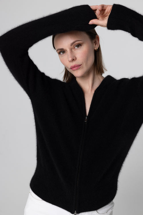 Gilet Noir Col Rond Manches Longues en Raccoon / Polyamide - MAJESTIC FILATURES