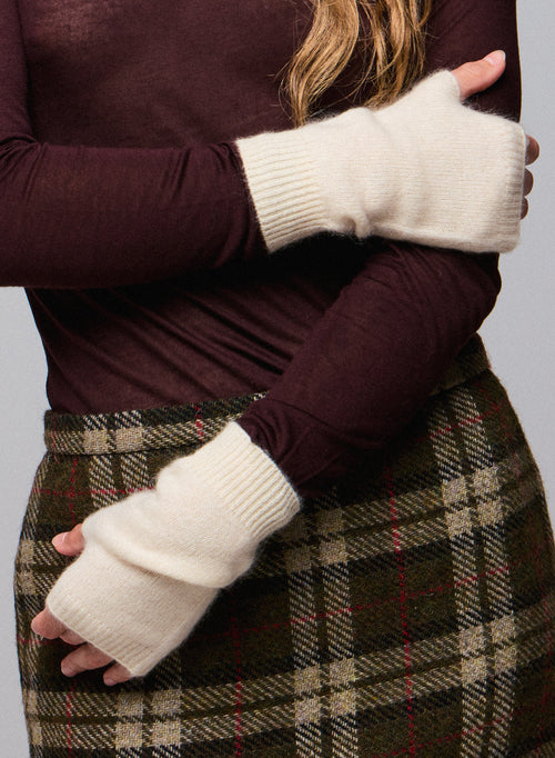 Mittaines Blanches en Raccon wool / Polyamide - MAJESTIC FILATURES