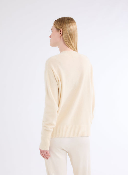 White V-Neck Long Sleeve Sweater - MAJESTIC FILATURES