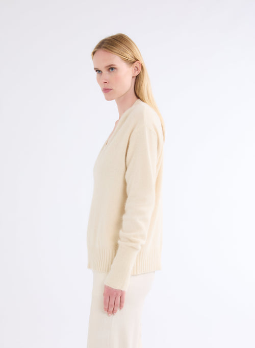 White V-Neck Long Sleeve Sweater - MAJESTIC FILATURES