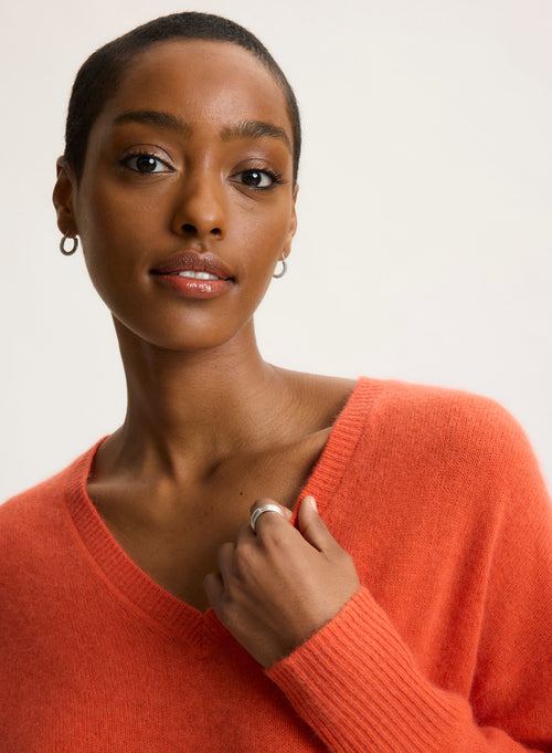 Orange V-neck Long-sleeve sweater - MAJESTIC FILATURES