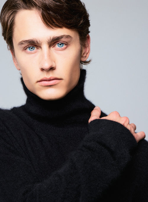 Black Turtleneck Long Sleeve Sweater in Raccon wool / Polyamide - MAJESTIC FILATURES