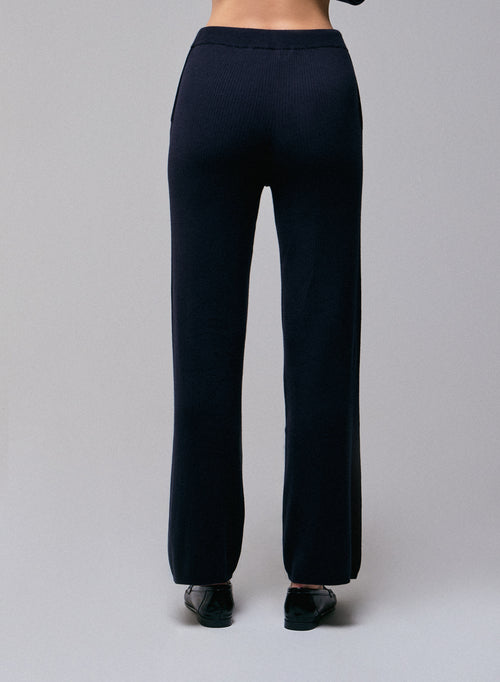 Navy pants in organic cotton / elastane - MAJESTIC FILATURES