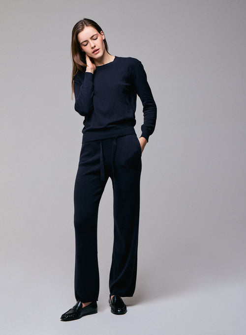 Navy Sweater Round Neck Long Sleeve in Organic Cotton / Elastane - MAJESTIC FILATURES