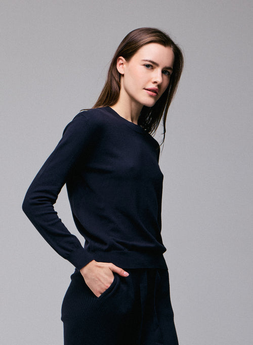 Navy Sweater Round Neck Long Sleeve in Organic Cotton / Elastane - MAJESTIC FILATURES