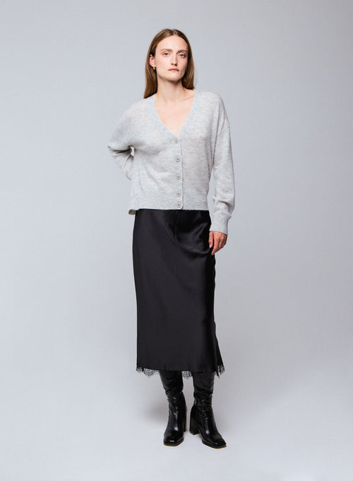Cárdigan gris con cuello en V y manga larga de lana / seda / cachemir - MAJESTIC FILATURES
