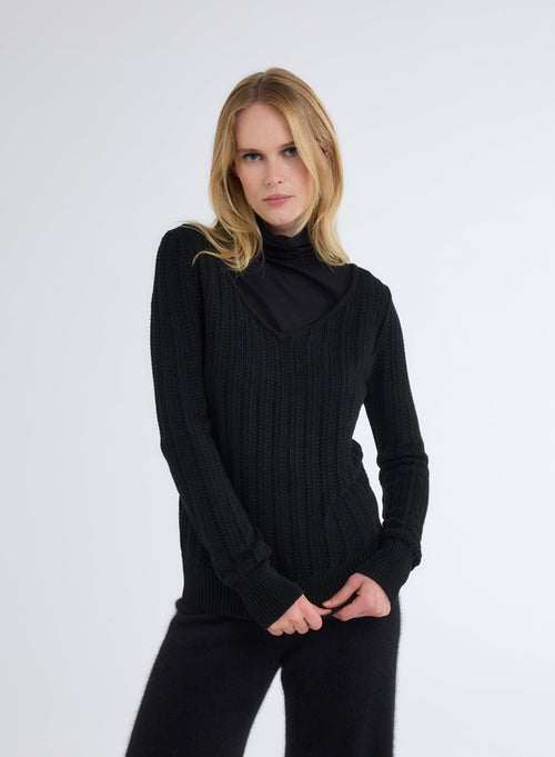 Black V-Neck Long Sleeve Sweater - MAJESTIC FILATURES