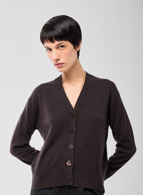 Brown V-Neck Long Sleeve Cardigan in Cashmere - MAJESTIC FILATURES