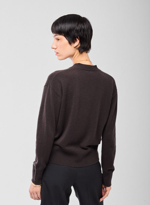 Brown V-Neck Long Sleeve Cardigan in Cashmere - MAJESTIC FILATURES