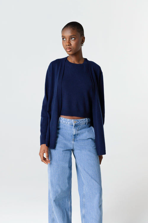 Gilet Marine Col V Manches Longues en Cachemire - MAJESTIC FILATURES