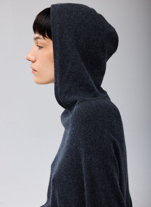Grey Long Sleeve Hoodie Sweater in Cashmere - MAJESTIC FILATURES