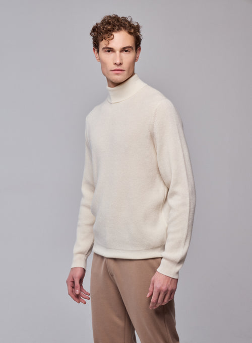 White turtleneck sweater with long sleeves in cashmere - MAJESTIC FILATURES