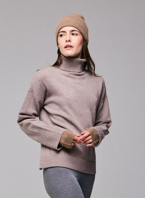 Beige Turtleneck Long Sleeve Sweater in Merino Wool - MAJESTIC FILATURES