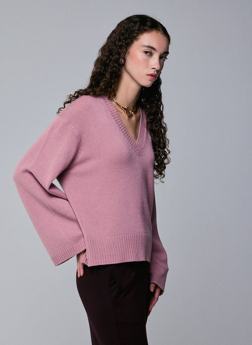 Langärmeliger Pullover aus Merinowolle in Rosa mit V-Ausschnitt - MAJESTIC FILATURES