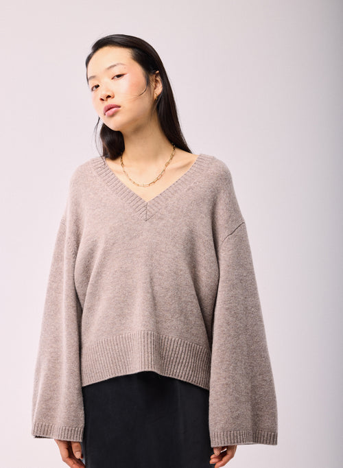 Pull Marron Col V Manches Longues en Laine merinos - MAJESTIC FILATURES