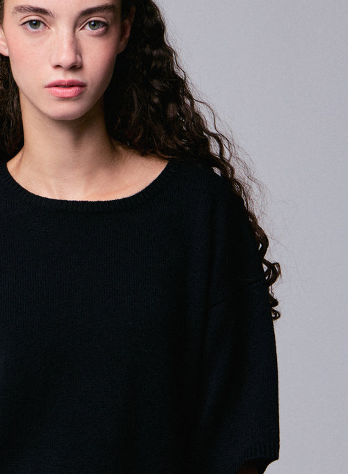 Schwarzer Kurzarmpullover aus Merinowolle mit Rundhalsausschnitt - MAJESTIC FILATURES