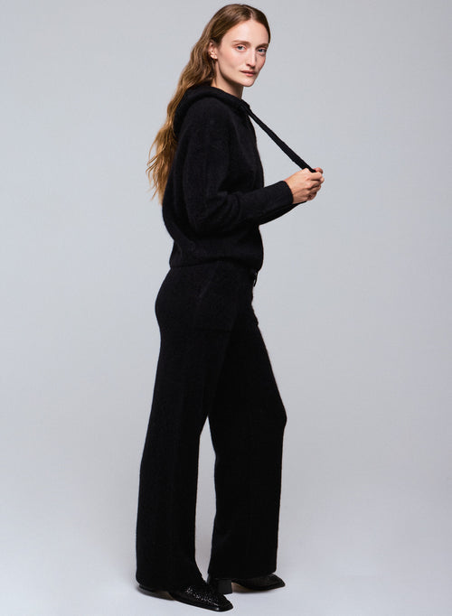 Pull Noir Capuche Manches Longues en Alpaga / Polyamide / Elasthanne - MAJESTIC FILATURES