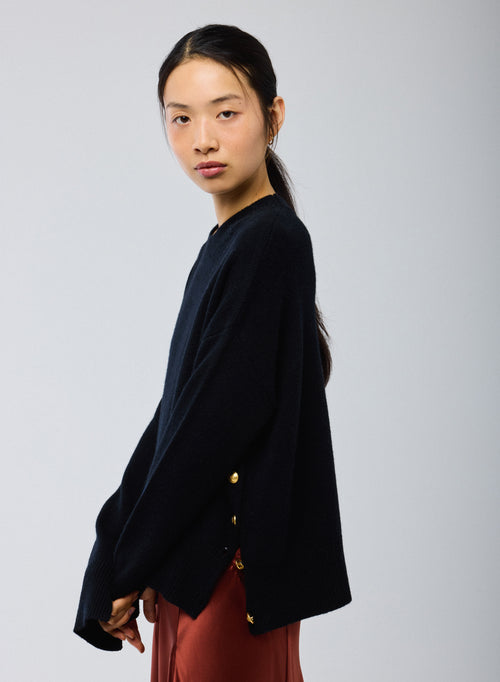 Pullover Schwarz Rundhals Lange Ärmel aus Wolle / Kaschmir - MAJESTIC FILATURES