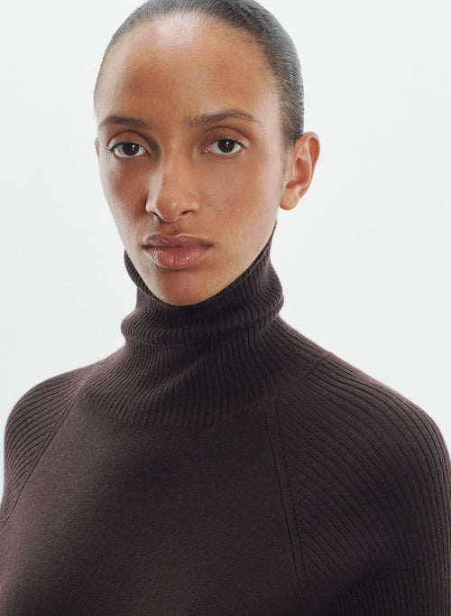 Sweater in merino wool and elastane  - MAJESTIC FILATURES