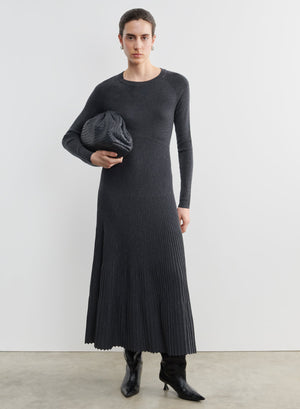 Kleid aus merinowolle und elasthan