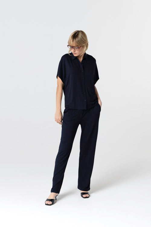 Camisa azul marino de manga corta en viscosa/elastano - MAJESTIC FILATURES