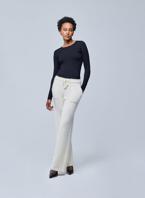 Schwarzes Ally T-Shirt mit Rundhalsausschnitt aus Viskose und Elasthan - MAJESTIC FILATURES