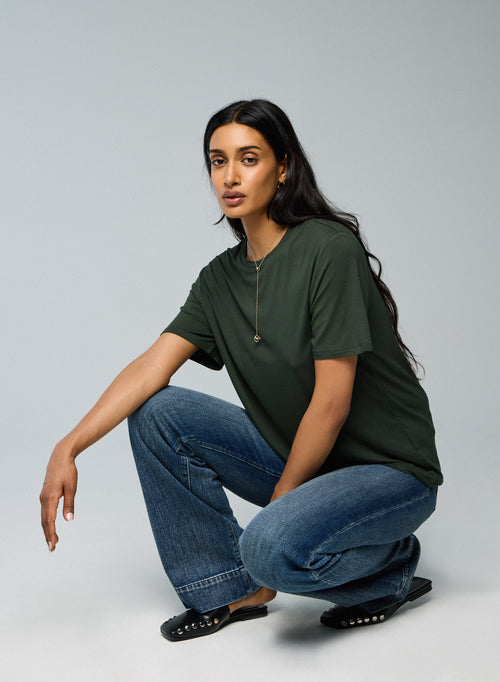 Camiseta verde de manga corta y manga corta con cuello redondo y viscosa / elastano - MAJESTIC FILATURES