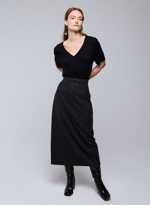 T-shirt Noir Col V Manches Courtes en Viscose / Elasthanne - MAJESTIC FILATURES