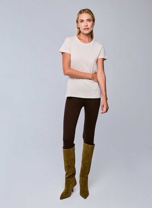 Beigefarbenes Kurzarm-T-Shirt mit Rundhalsausschnitt aus Bio-Baumwolle - MAJESTIC FILATURES