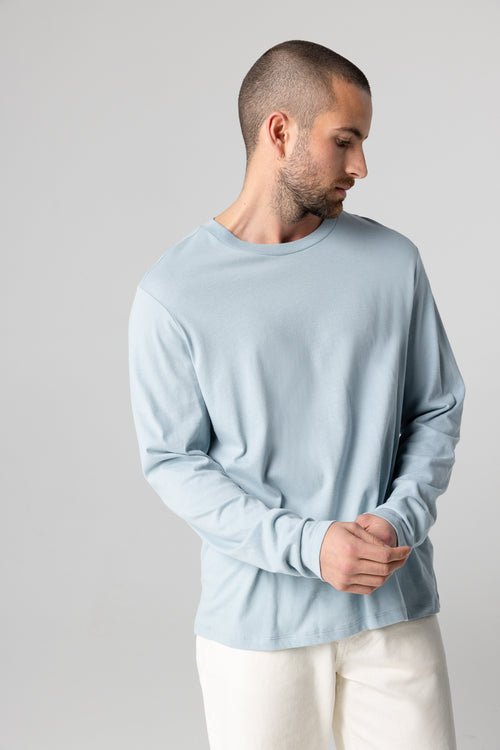 Langärmliges T-Shirt mit Rundhalsausschnitt aus Bio-Baumwolle in Hellblau - MAJESTIC FILATURES