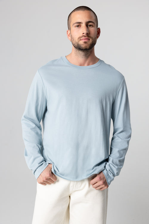 Langärmliges T-Shirt mit Rundhalsausschnitt aus Bio-Baumwolle in Hellblau - MAJESTIC FILATURES
