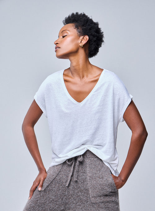 T-shirt Blanc Col V Manches Courtes en Lin / Elasthanne - MAJESTIC FILATURES