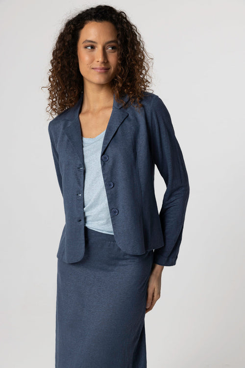 Chaqueta azul oscuro con cuello de chaqueta y mangas largas de lino/elastano - MAJESTIC FILATURES