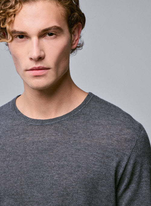 T-shirt Gris Col Rond Manches Longues en Cachemire - MAJESTIC FILATURES