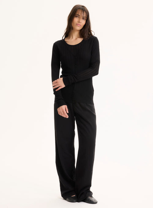 Black V-neck Long Sleeve Lyocell / Tencel Vest - MAJESTIC FILATURES