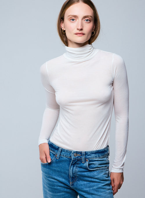 T-shirt Blanc Col Roulé Manches Longues en Viscose / Cachemire - MAJESTIC FILATURES