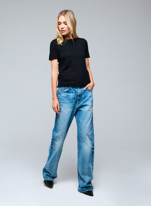 Schwarzes Kaschmir-T-Shirt mit Rundhalsausschnitt und kurzen Ärmeln - MAJESTIC FILATURES