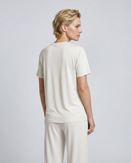 Round-Neck Short-Sleeve Organic Cotton / Silk T-shirt in Milk - MAJESTIC FILATURES