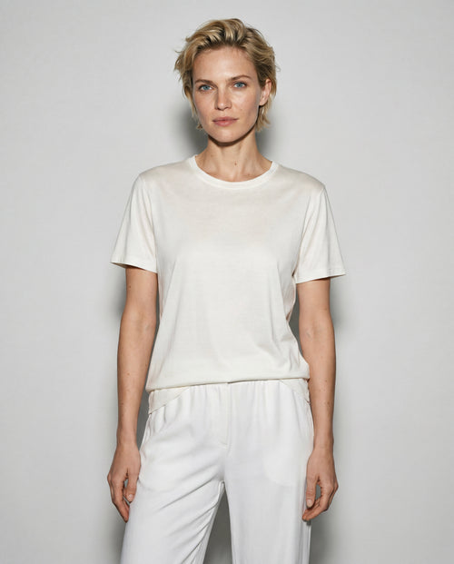 Round-Neck Short-Sleeve Organic Cotton / Silk T-shirt in Milk - MAJESTIC FILATURES