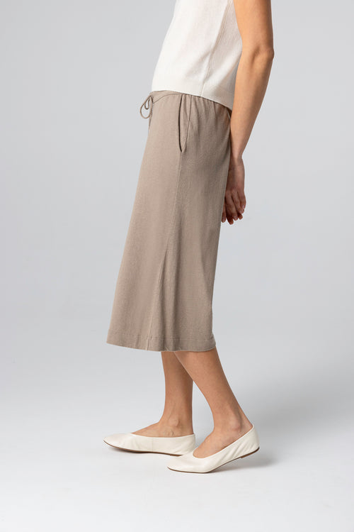 Coffee Latte Shorts in Cotton / Linen - MAJESTIC FILATURES
