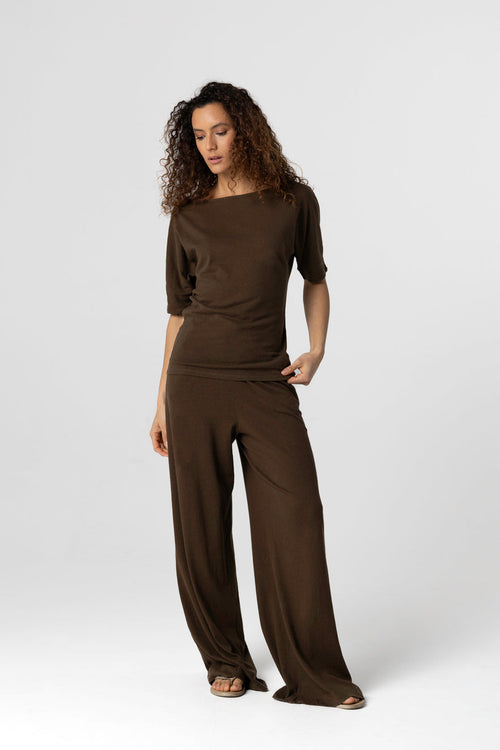 Kurzarm-T-Shirt mit U-Boot-Ausschnitt aus Baumwolle/Leinen in Tonka - MAJESTIC FILATURES