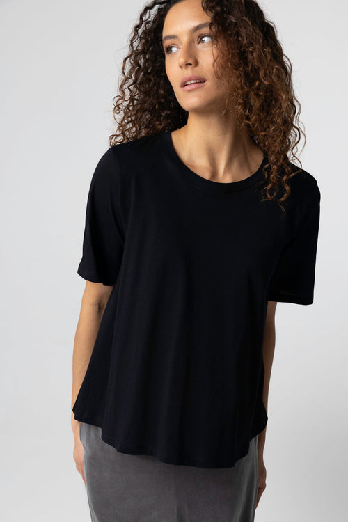 T-shirt Noir Col Rond Manches Courtes en Coton Supima - MAJESTIC FILATURES